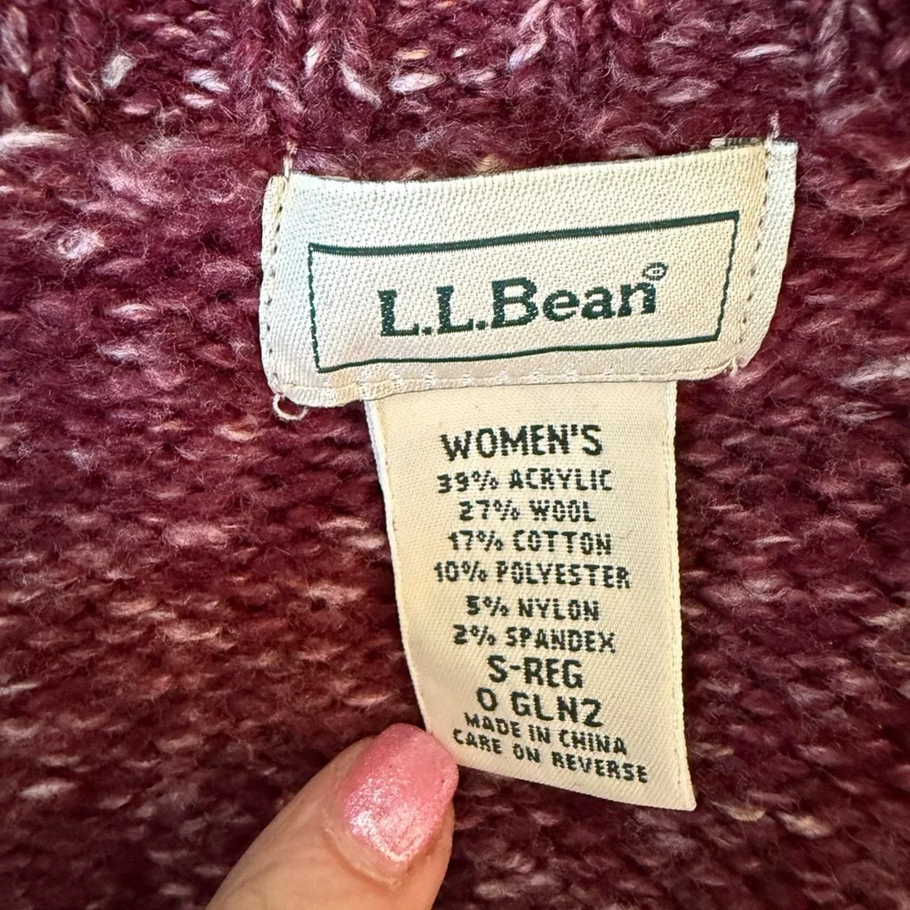 LL BEAN Women’s Burgundy Cable Knit Wool Blend Cardigan Sweater Vest Academia